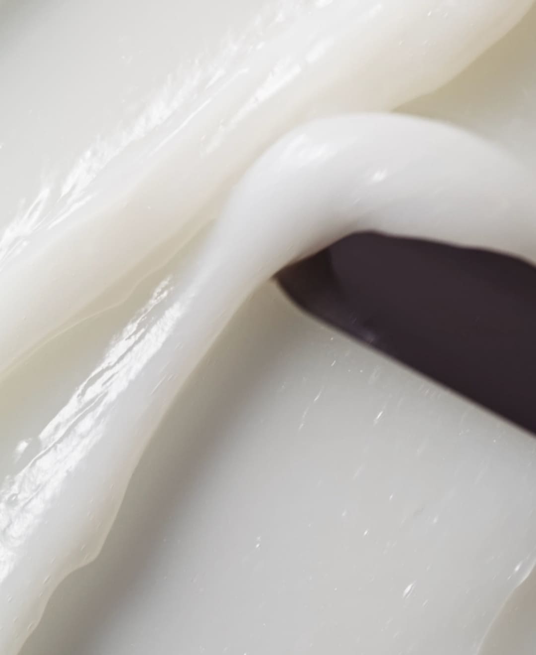 Texture gel du Masque Peeling Intense Nue PAYOT, soin exfoliant visage – boutique en ligne Concept Beauté.