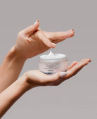 Crème de jour Cell Shock White Swissline, texture légère pour illuminer et unifier le teint – Concept Beauté Cap-Rouge, Charlesbourg, Lac-Beauport.