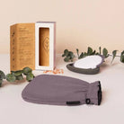 Gant exfoliant Renaissance pour une exfoliation naturelle du corps. Élimine les cellules mortes, affine la peau et ravive l’éclat, sans produit.