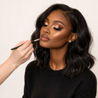 Service de maquillage professionnel à Québec, mise en beauté intense et lumineuse pour occasions spéciales.